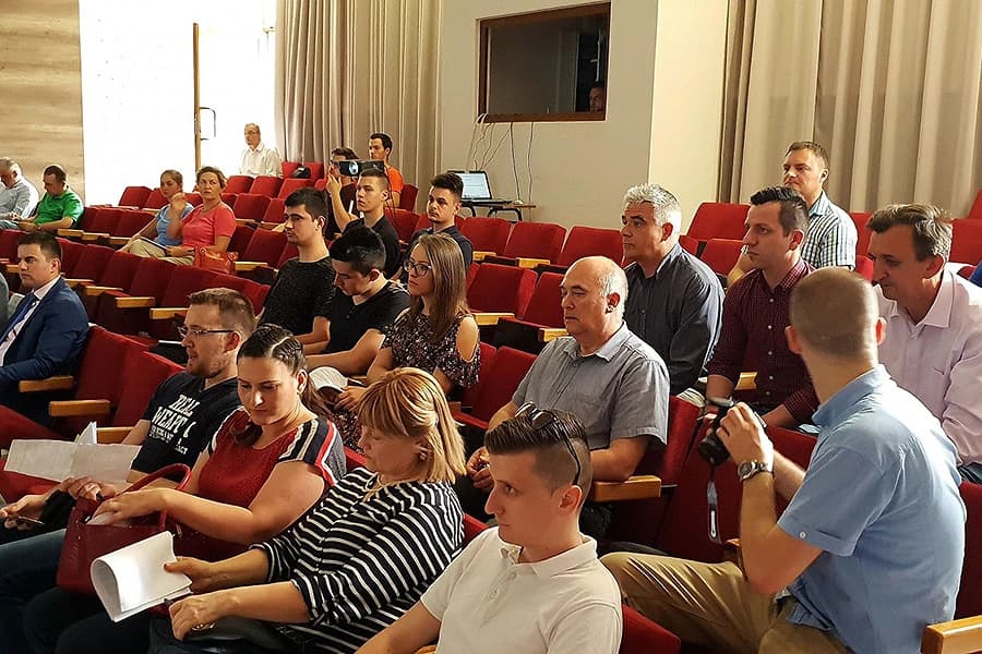 Javno predstavljanje "Prijedloga reforme i modela Izbornog zakona BiH" u organizaciji Instituta za društveno-politička istraživanja (IDPI)