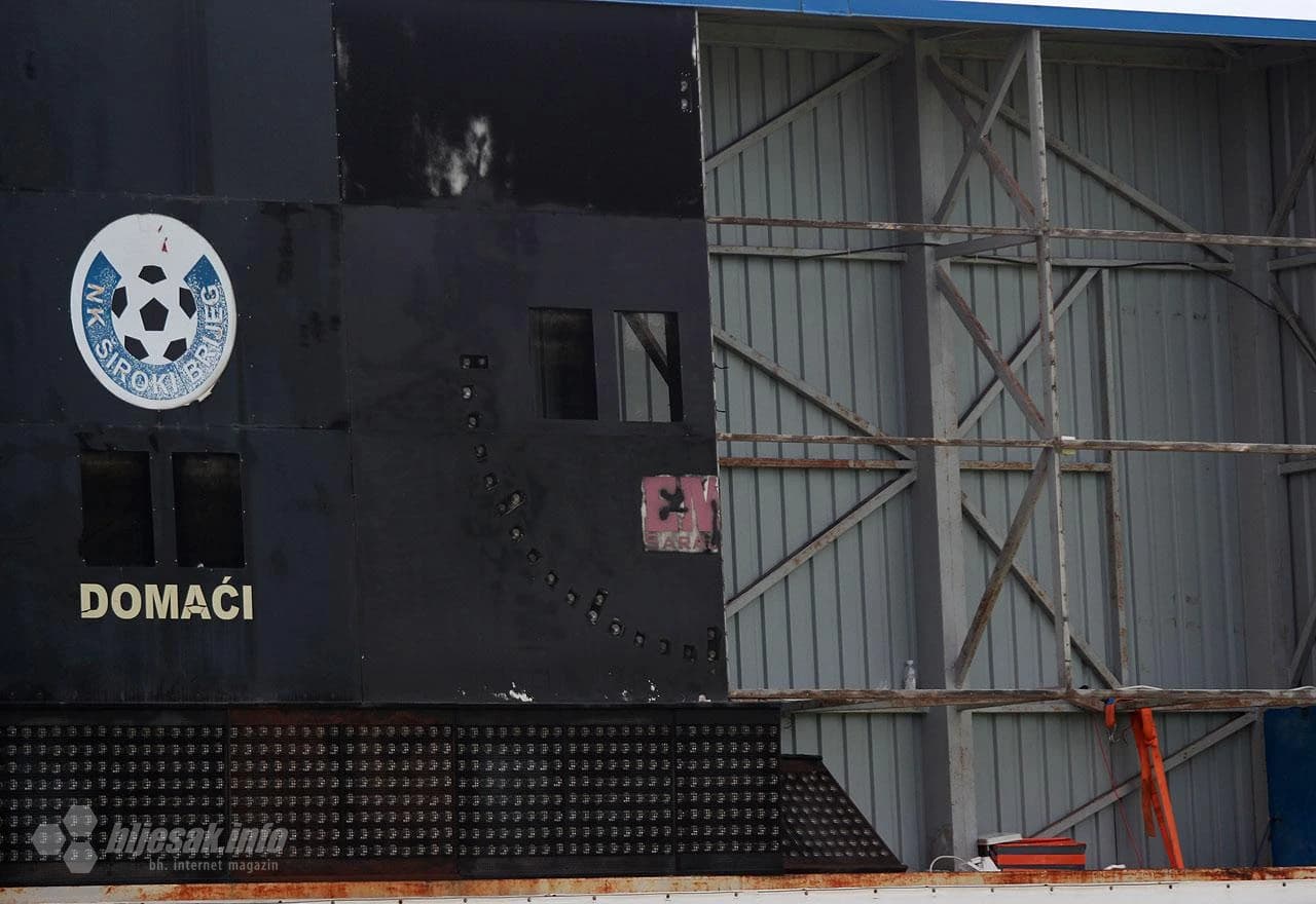 Stari semafor odlazi u povijest