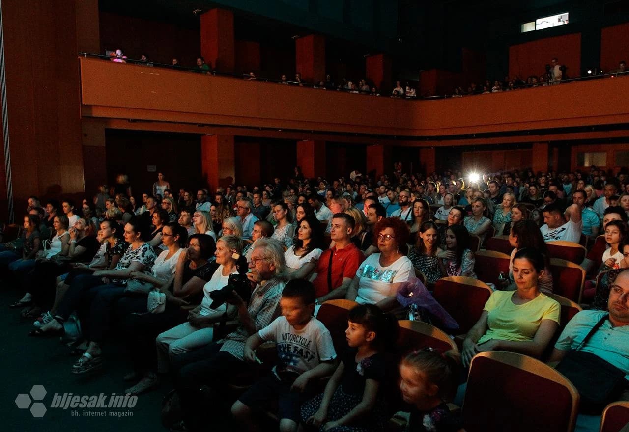 ERIGOLAND-Kraljevstvo plesa 