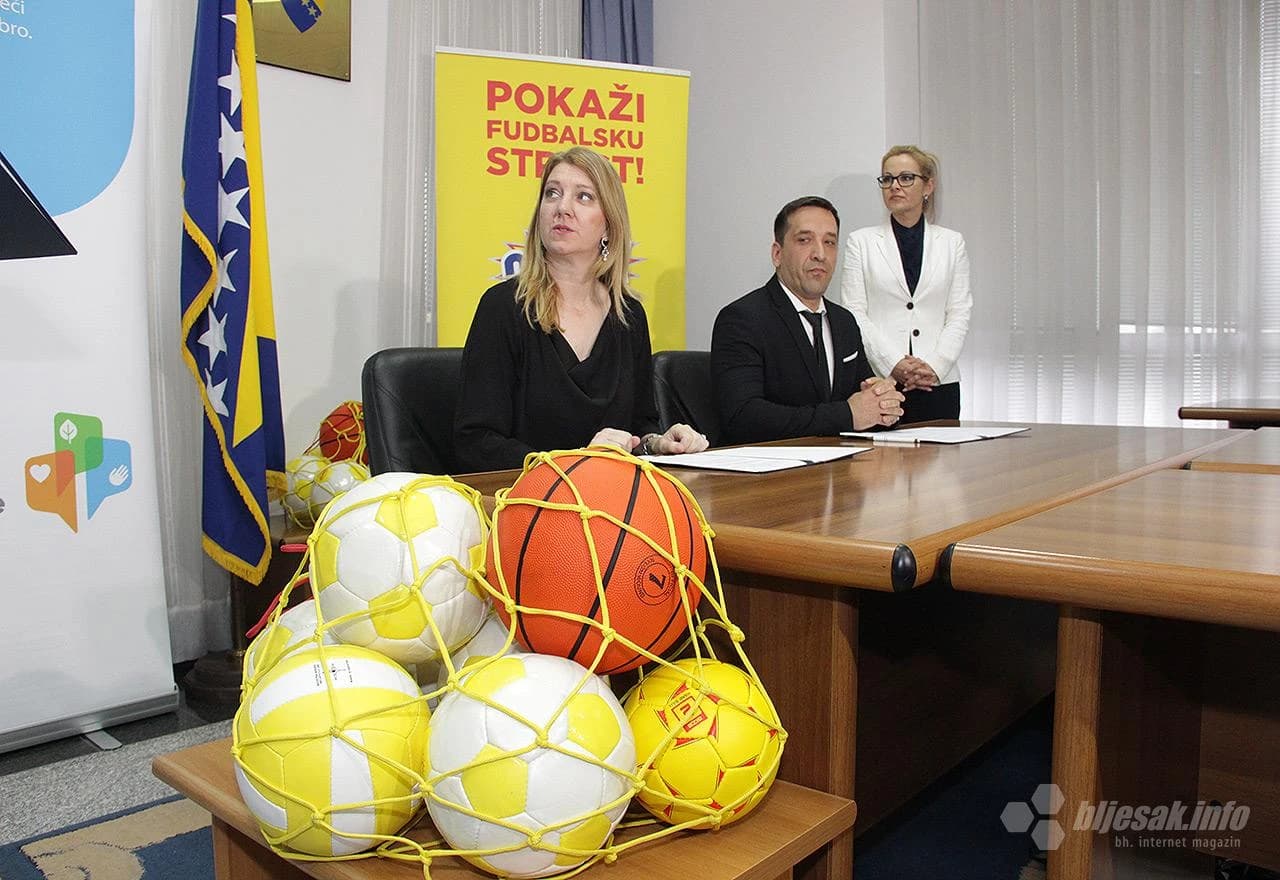 S potpisivanja ugovora