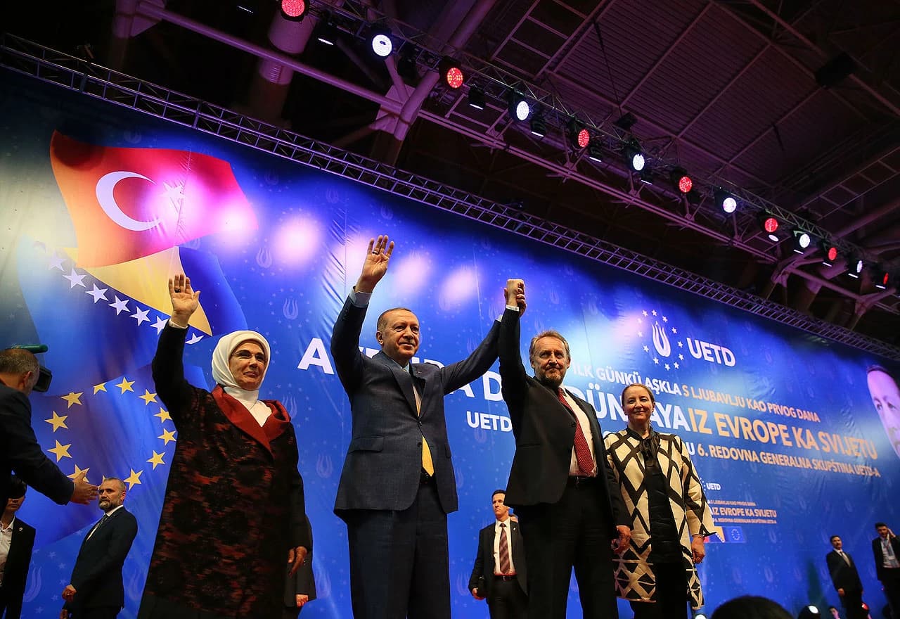 Recep Tayyip Erdogan na kongresu UETD u sarajevskoj Zetri