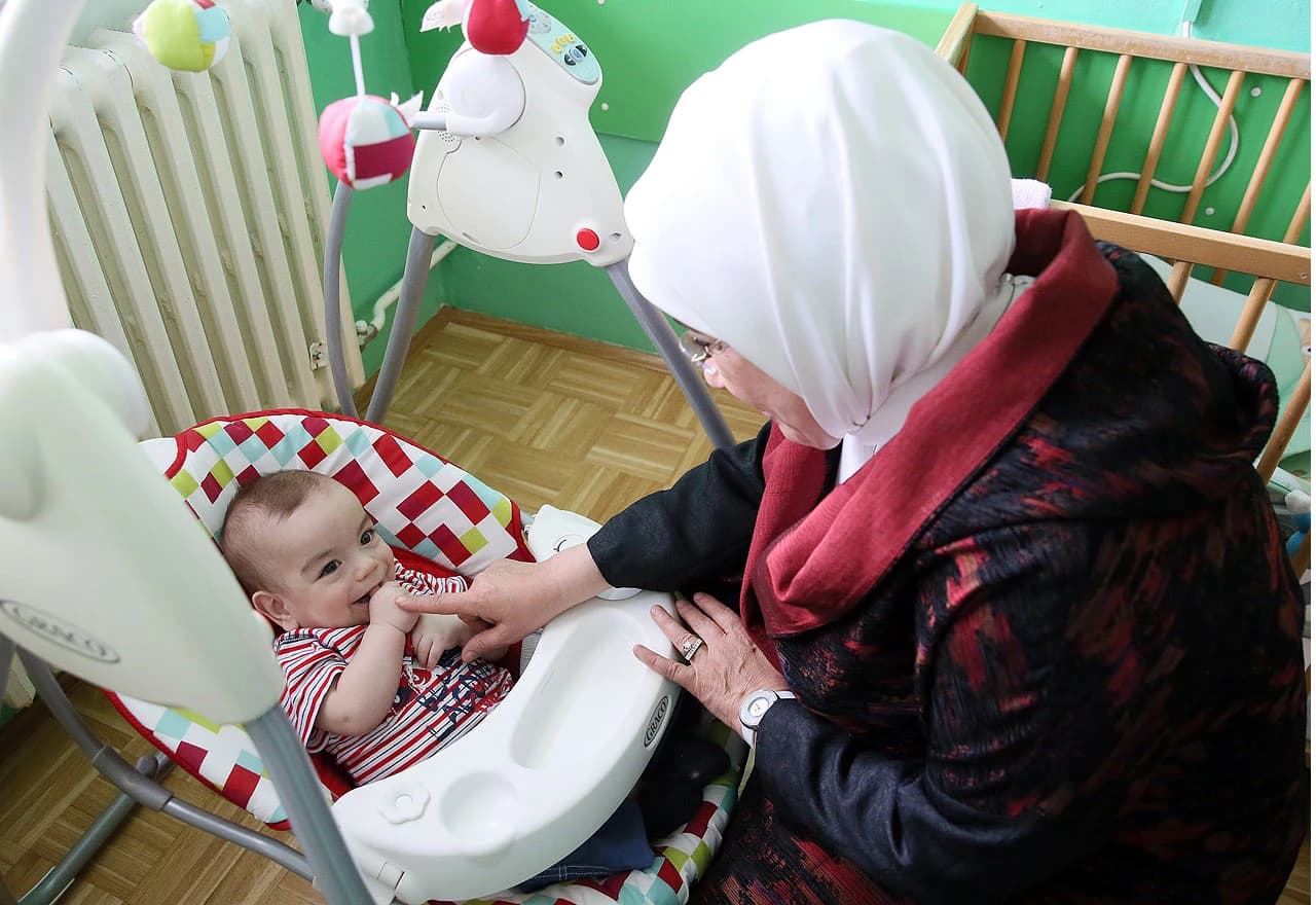 Emine Erdogan u pratnji Sebije Izetbegović otvorila Kliniku za hematologiju u Sarajevu