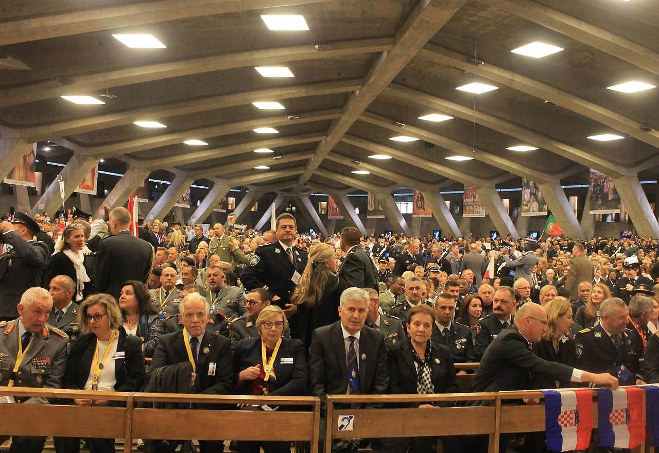 Pripadnici OS BiH na vojnom hodočašću u Lourdesu