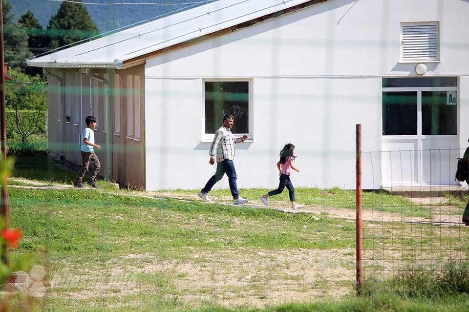 Prve obitelji u Izbjegličkom centru