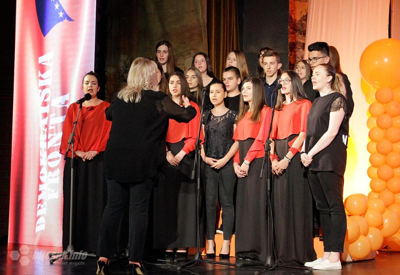 Javna tribina Demokratske fronte u Mostaru "Politička situacija u BiH"