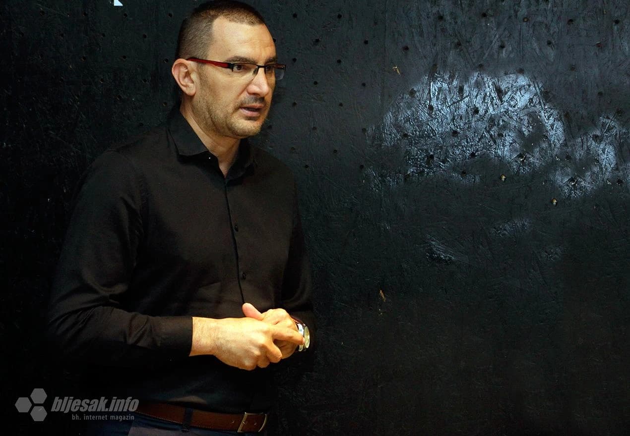 Promocija dokumentarnog filma "Humani primjeri nehumanog rata" 