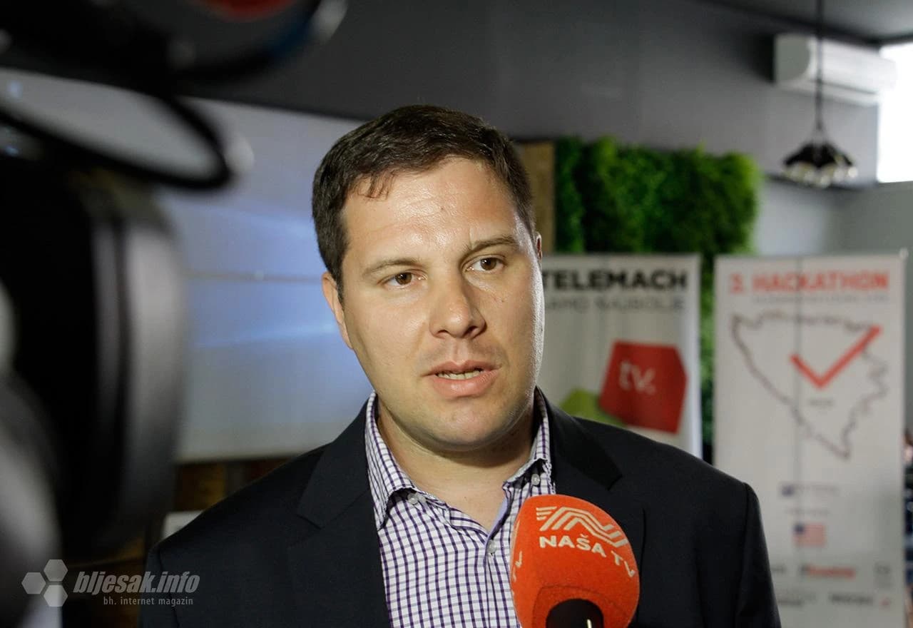 Code Hub ugostio finaliste Hackhathona 