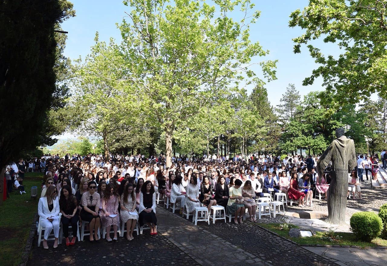 Krizma u Širokom Brijegu