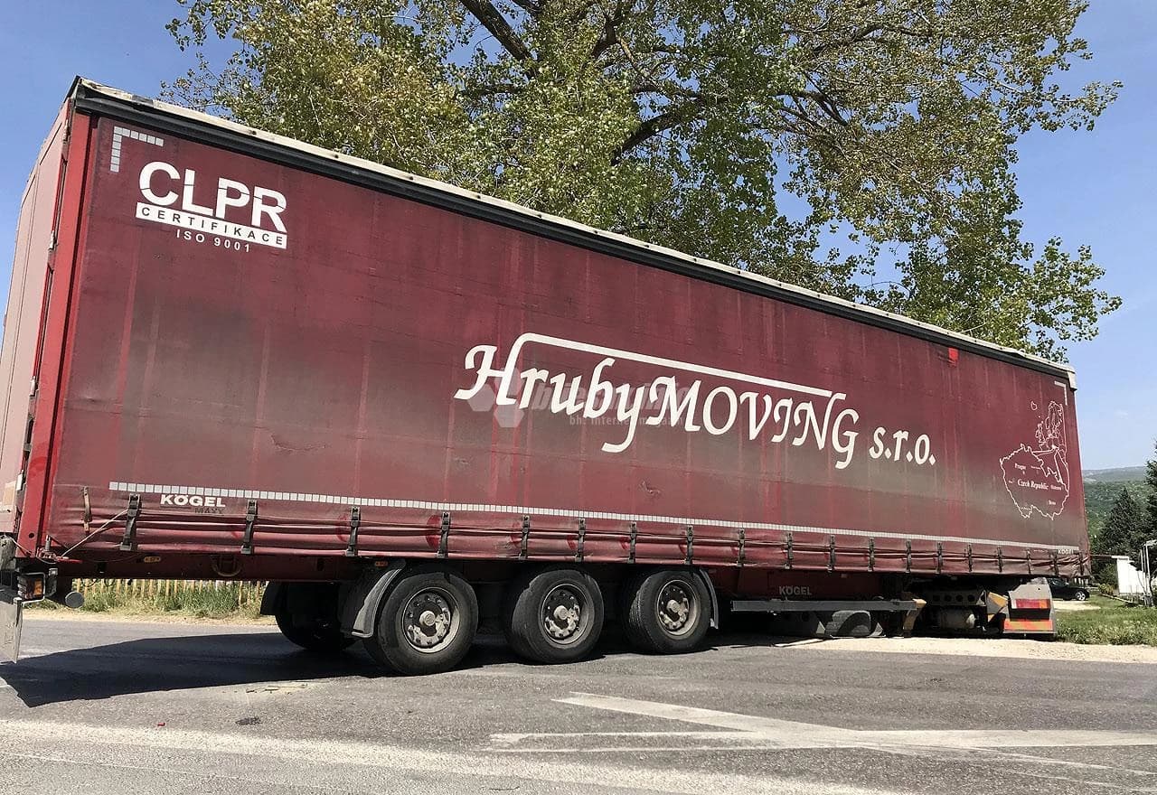 Kamion u kvaru na Trnskoj cesti