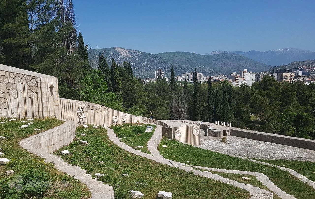 Obnova Partizanskog spomen groblja u Mostaru napreduje 