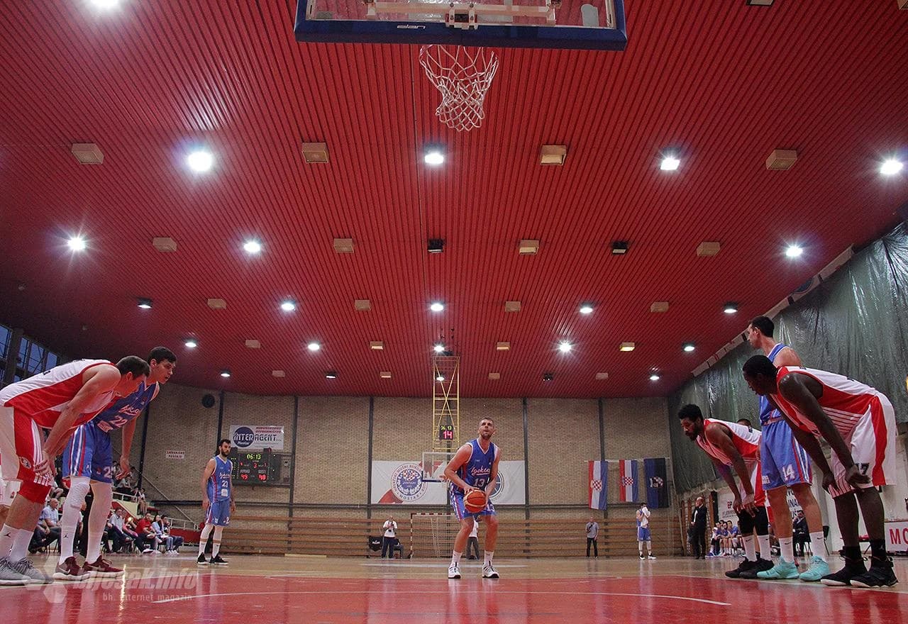 Detalj s utakmice Zrinjski - Igokea