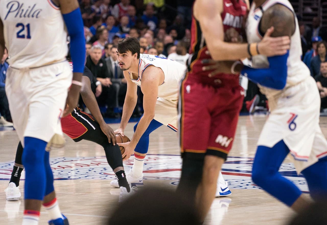 Philadelphia Sixers - Miami Heat (Dario Šarić)