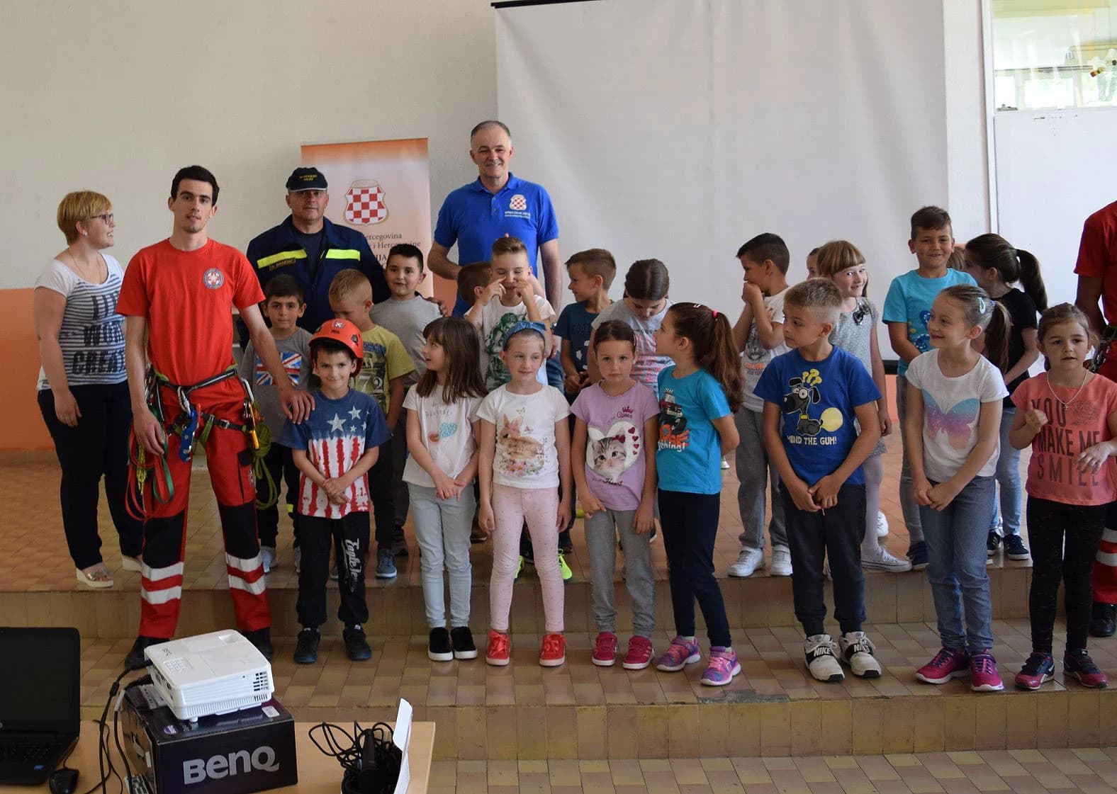 Edukacija djece i pokazna vježba