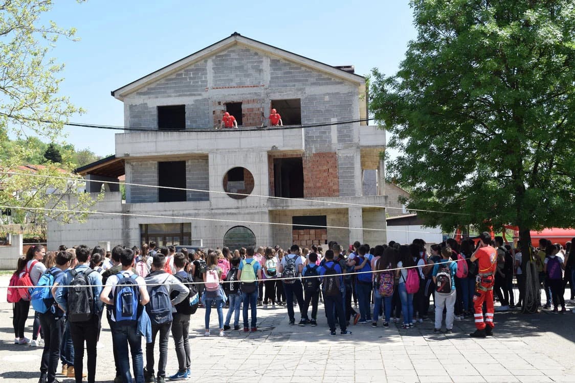 Edukacija djece i pokazna vježba