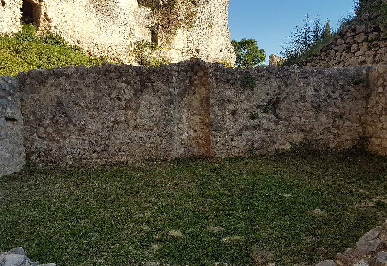 Čišćenje kule u Blagaju