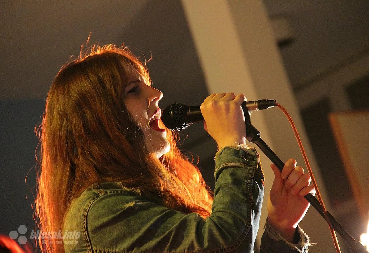 Programski koncert Mostar rock škole - devedesete