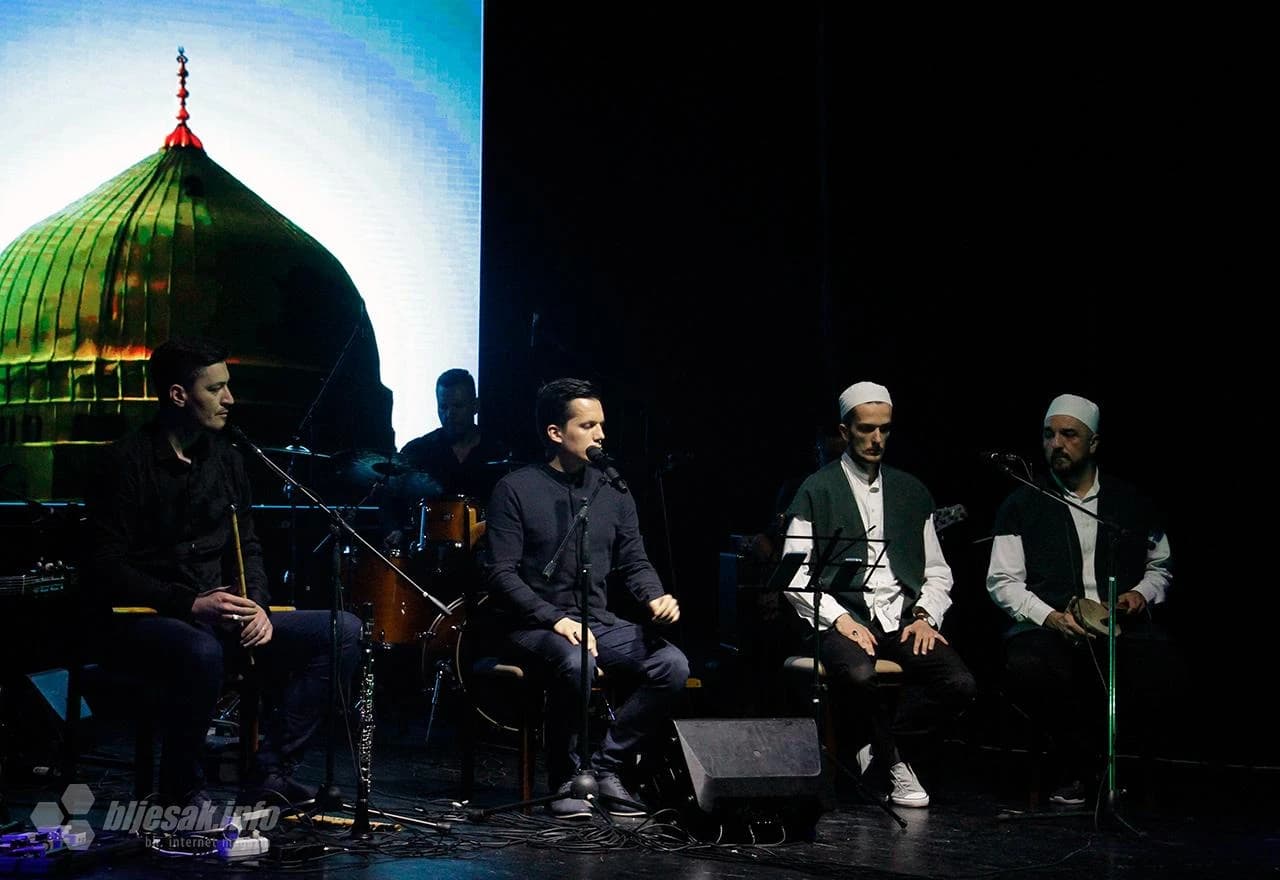 Koncert Armina Muzaferije za otvaranje 43. manifestacije "Dani mevluda i zikra" 