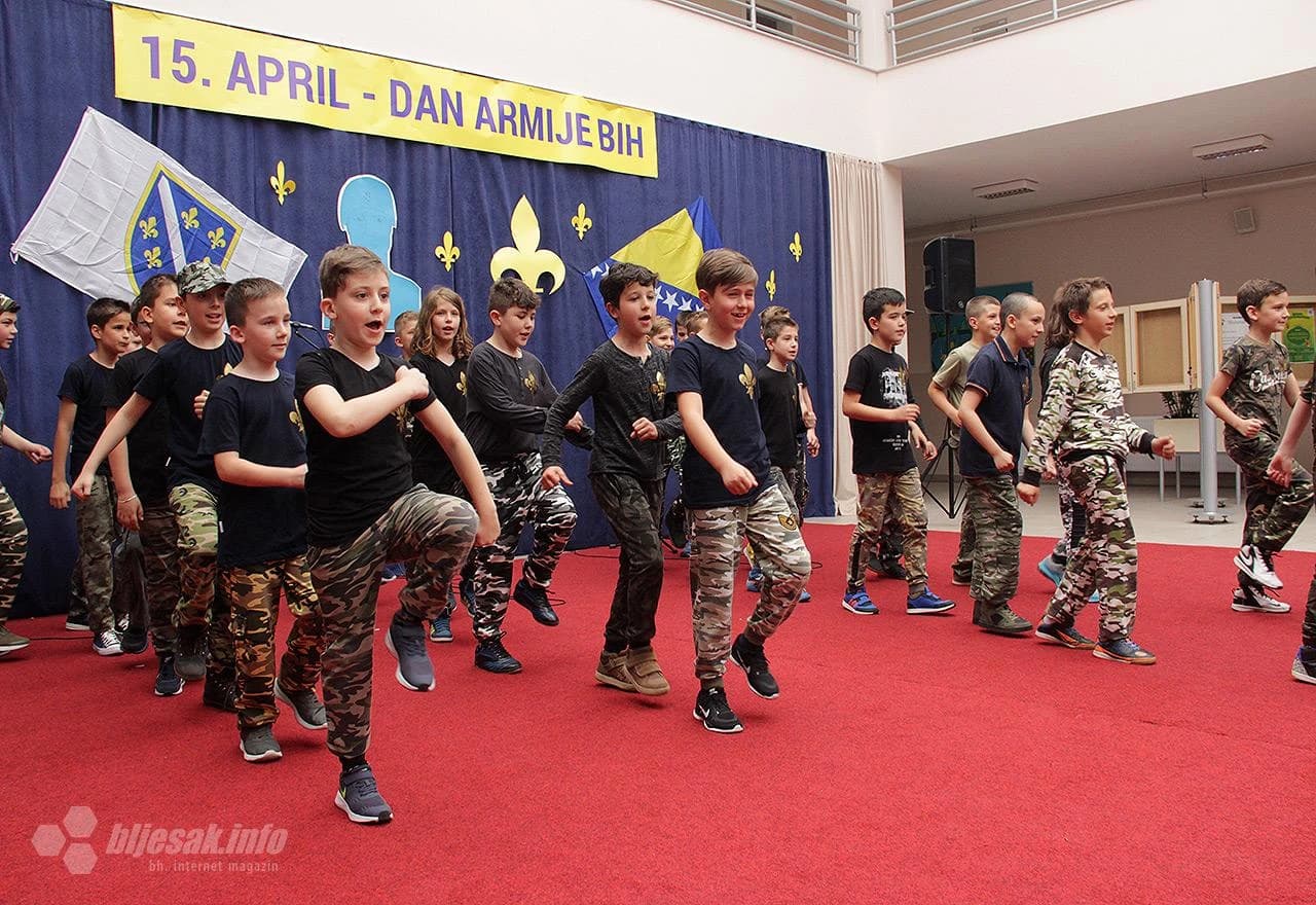 Obilježavanje Dana ABiH u O.Š. Zalik