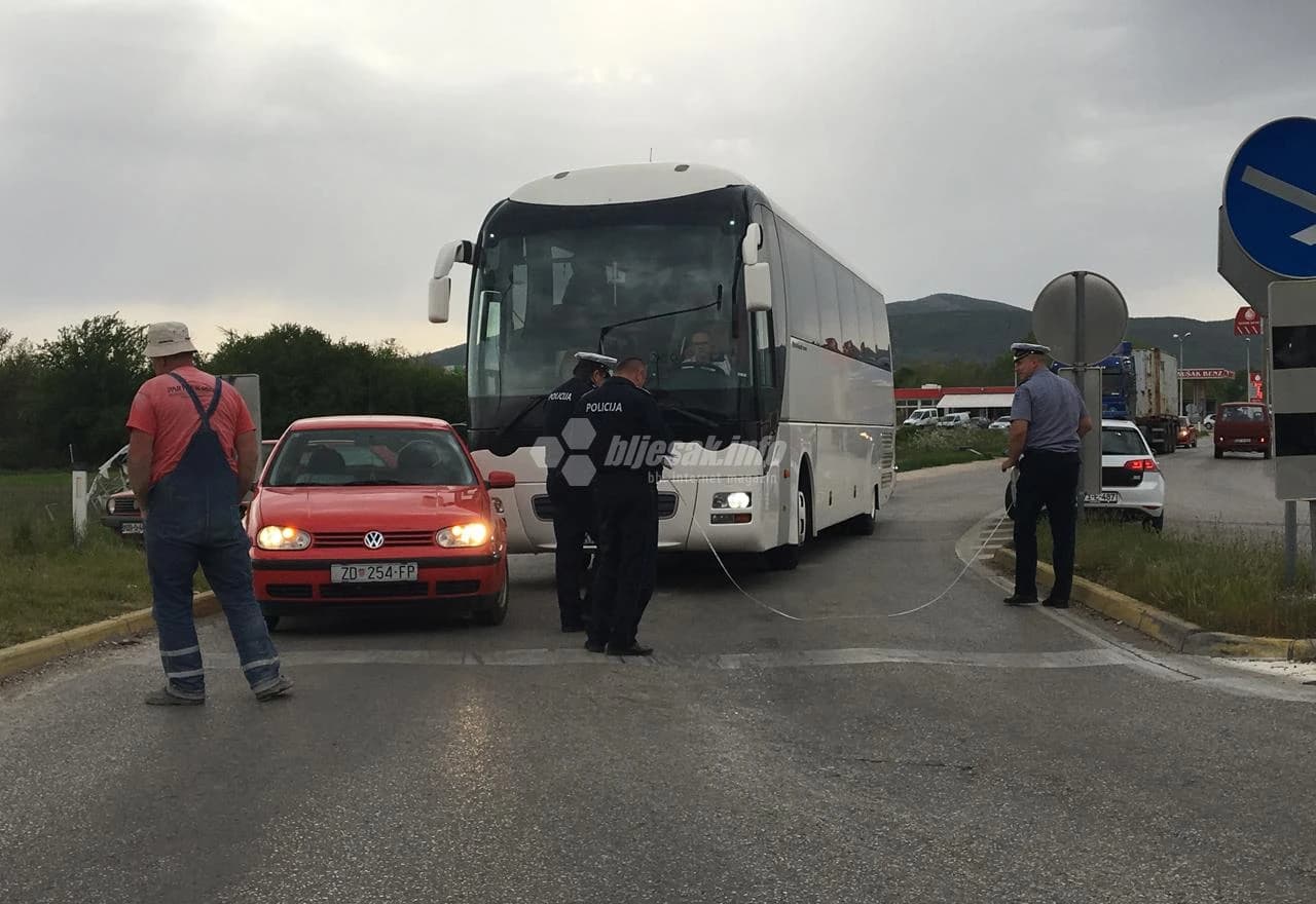 Sudar autobusa i VW Golfa kod Čapljine