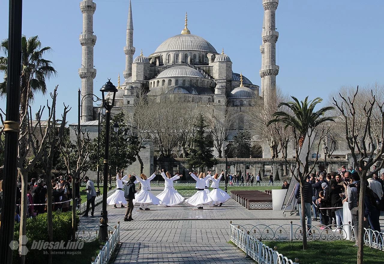 Sultanahmet džamija i derviši