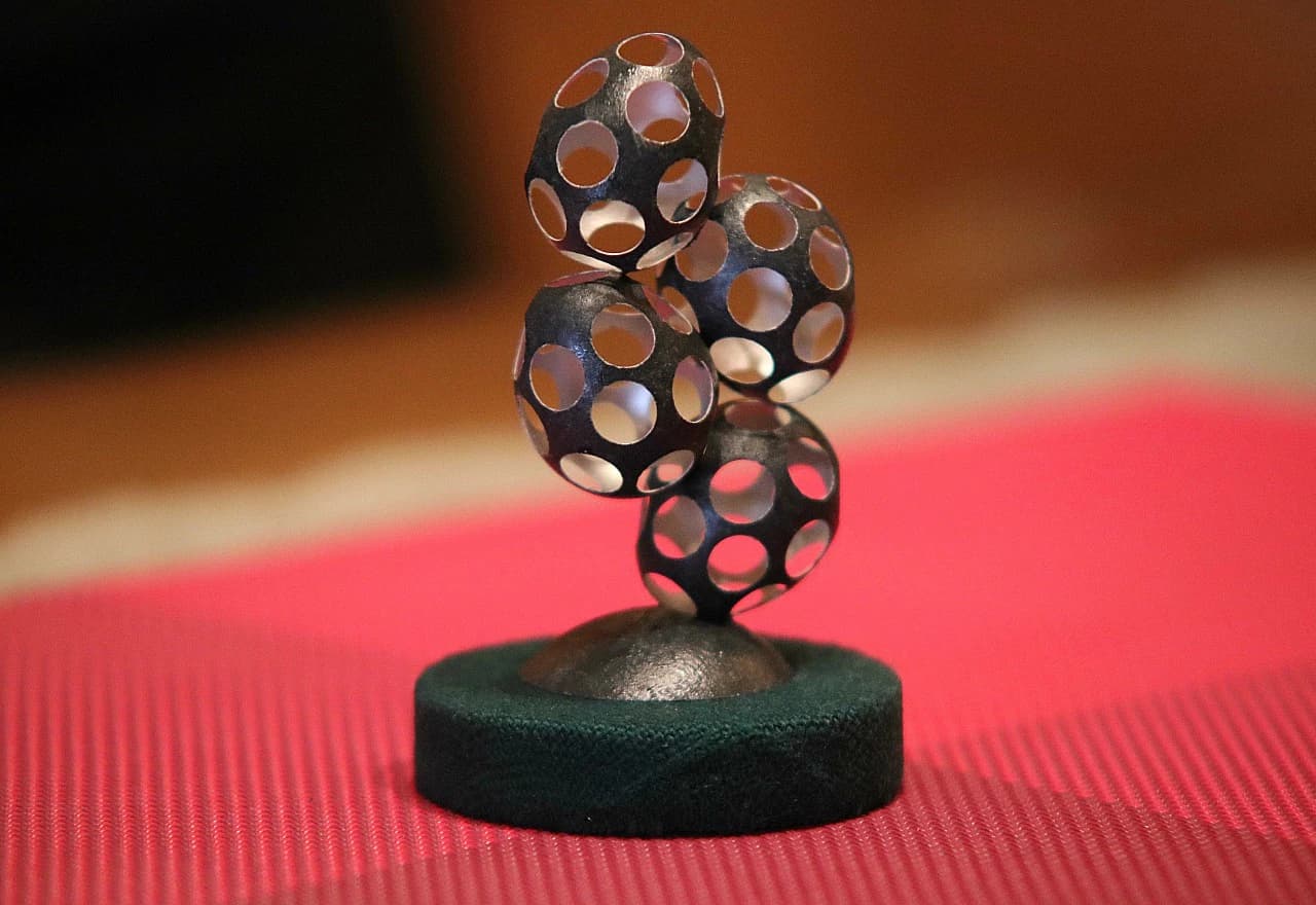 Napravio je više od 300 eksponata