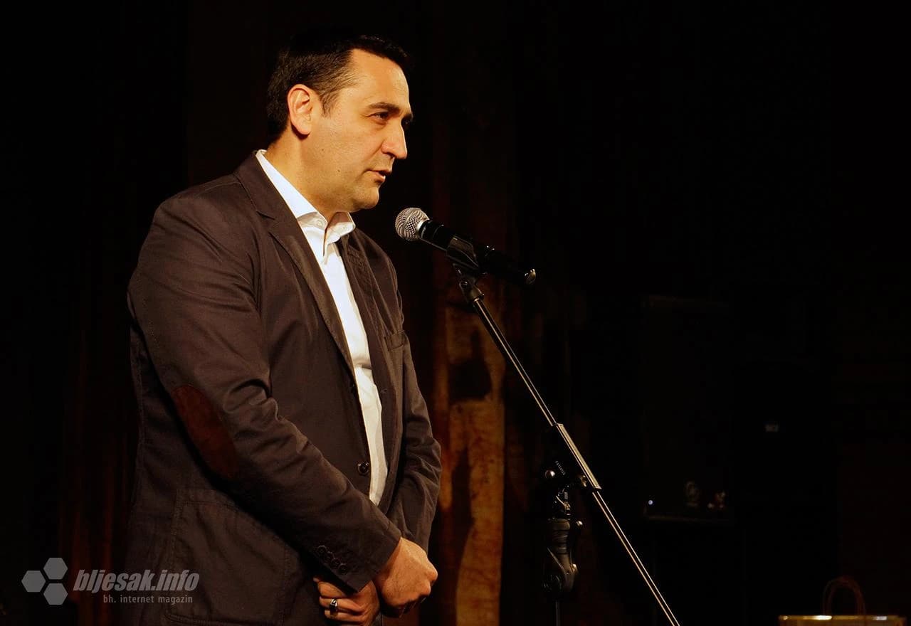 Mostarci su uživali u folklornim kreacijama 