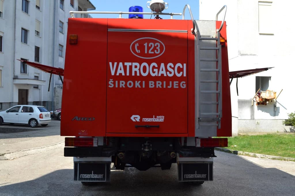 Primopredaja navalnog vozila širokobriješkim vatrogascima