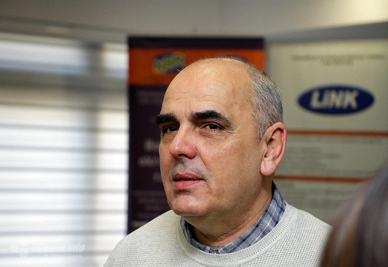 Okrugli stol na temu: " Kuda ide obrazovanje i tržište rada" 