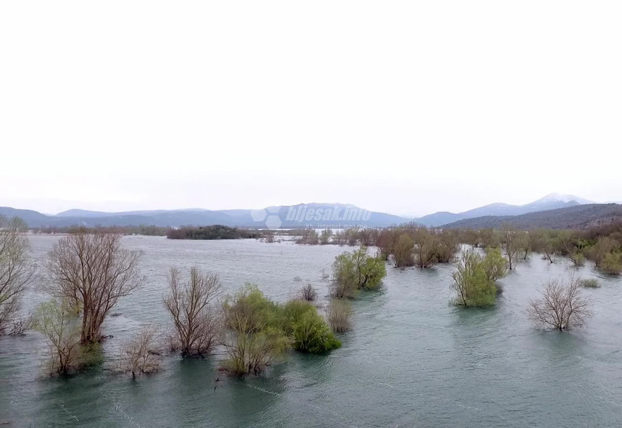 Rijeka Krupa poplavila Karaotok i Park prirode Hutovo blato