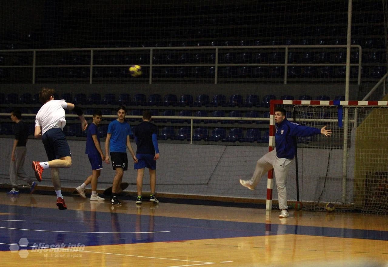 HRK Široki u dvorani Pecara nakon 8 godina