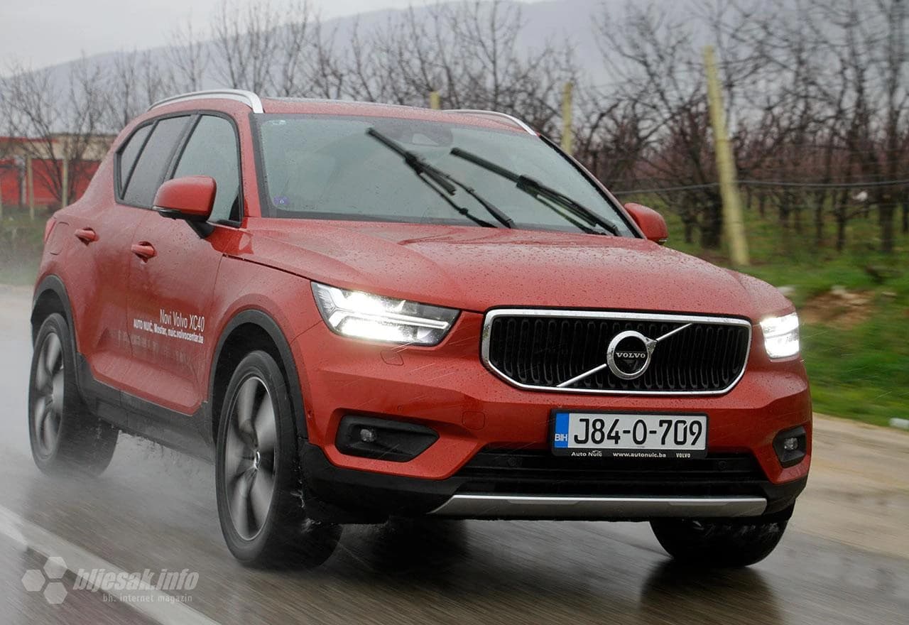 Ono što XC40 odvaja od XC60 i XC90, koji je praktično poslužio kao dizajnerski predložak za sve kasnije Volvo modele, je originalan pristup u nekim detaljima.