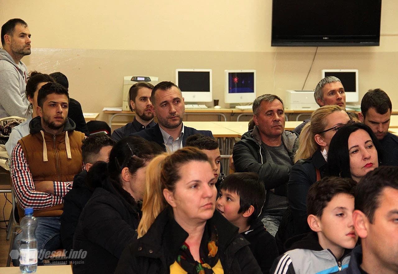 Predavanje Georgiosa Kapsalisa