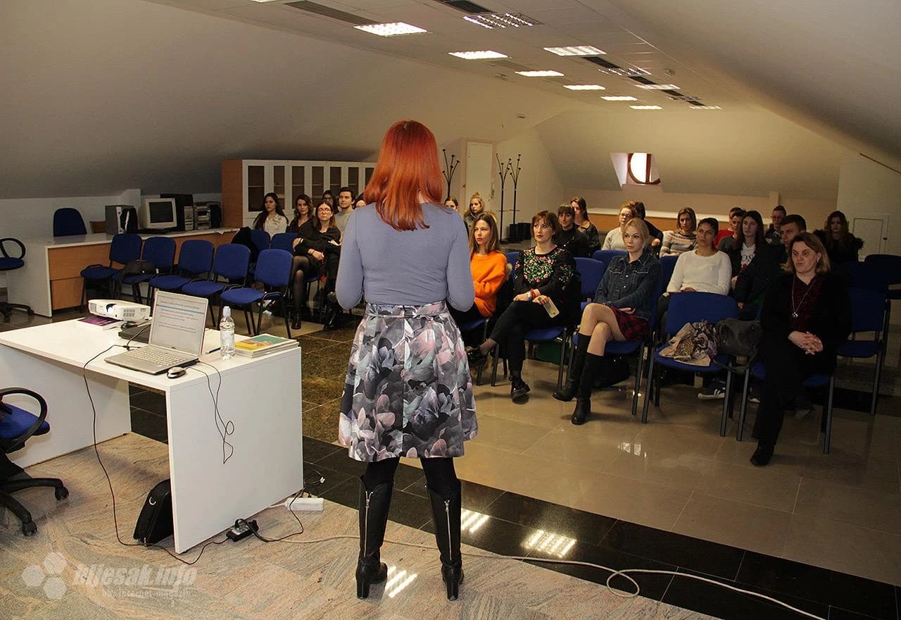 S predavanja Tee Vučine