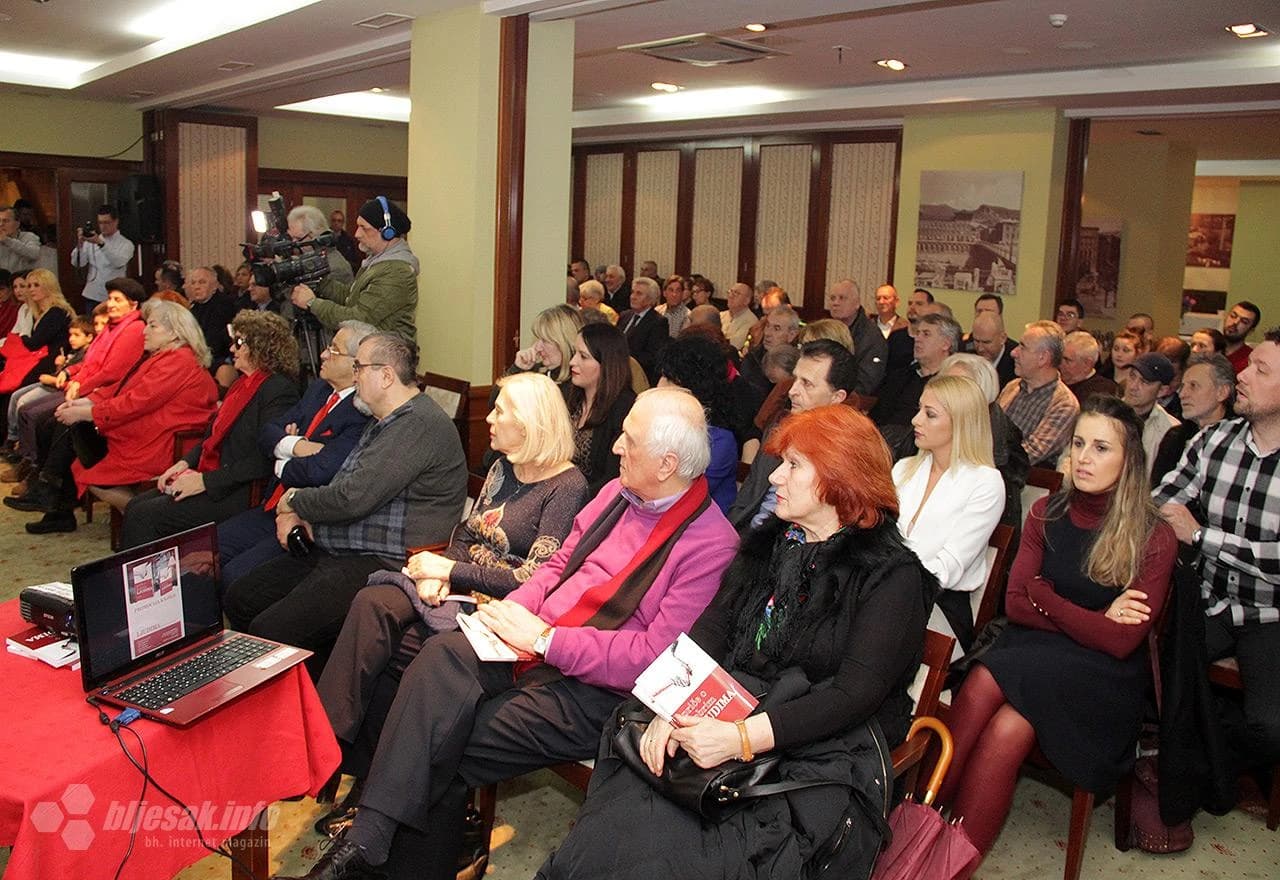 Detalj s promocije knjige Milana Račića