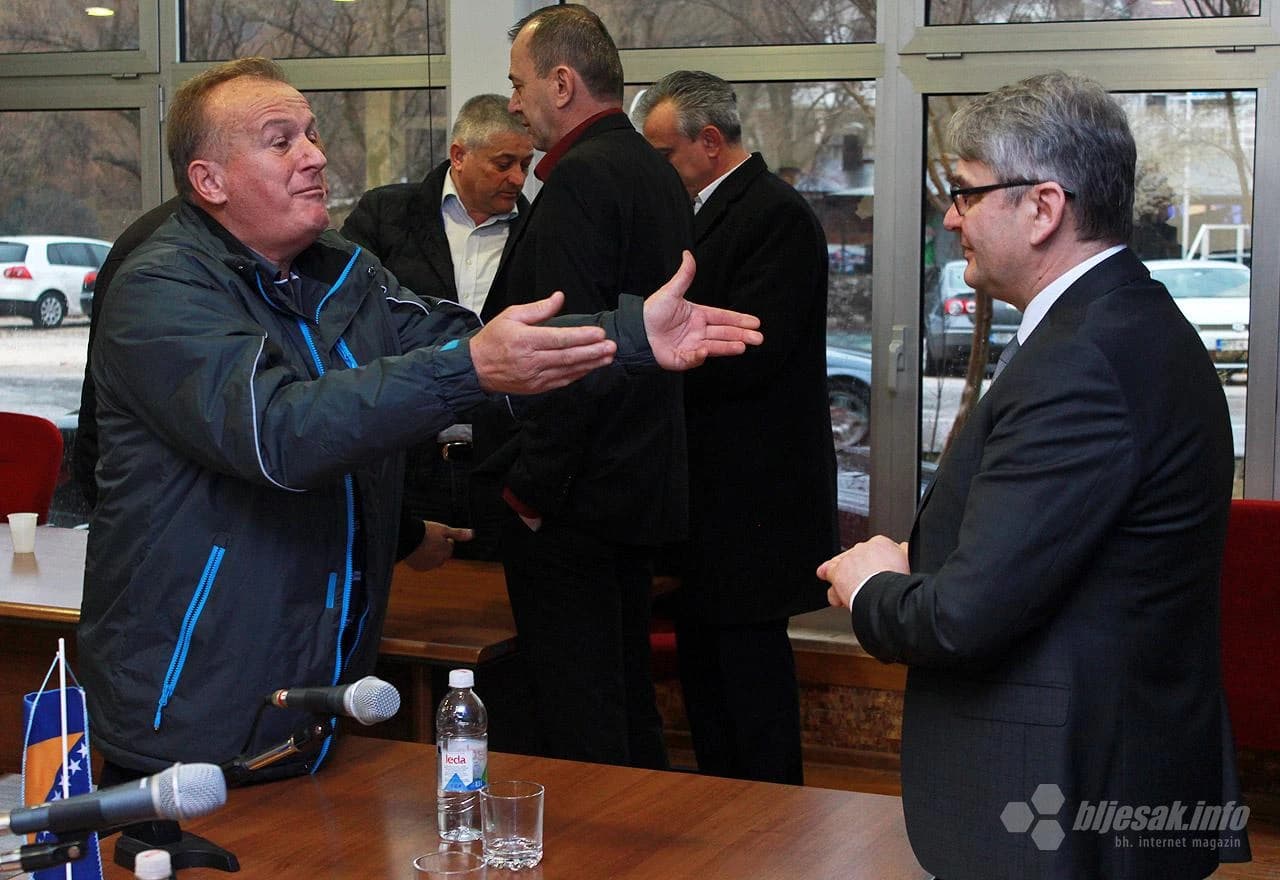 Sastanak ministara Bukvarevića i Begića s braniteljima iz ŽZH