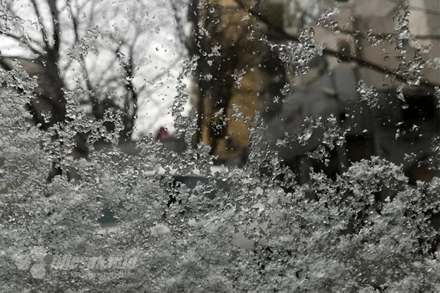 Prvi mostarski snijeg u ožujku