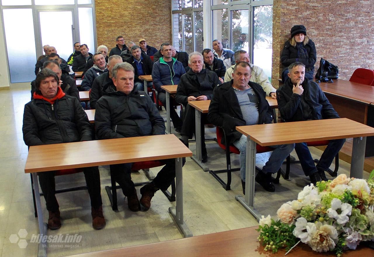 ''Zaboravljeni branitelji'' s ministrom Begićem u dvorani Skupštine ŽZH