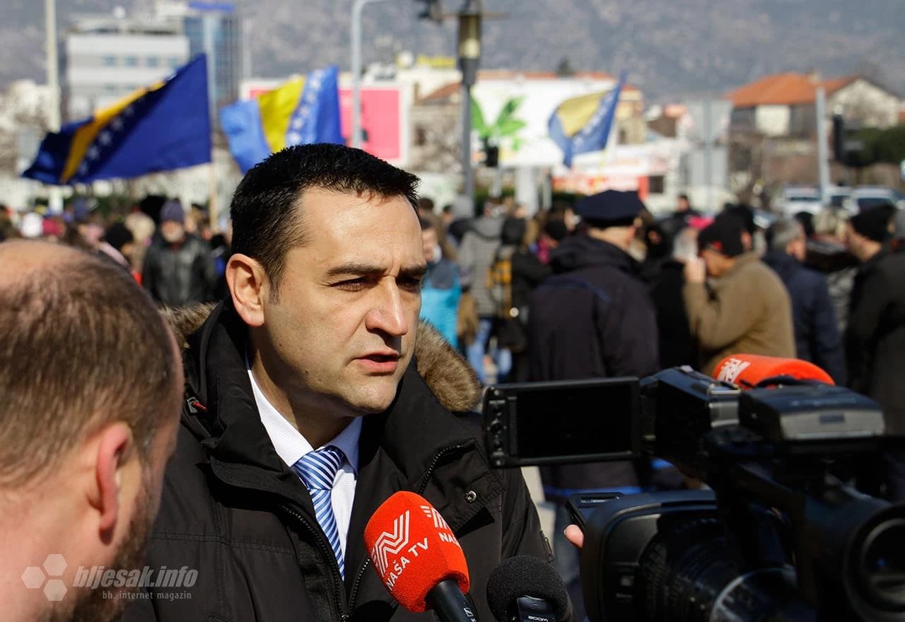 Ministar Rašid Hadžović