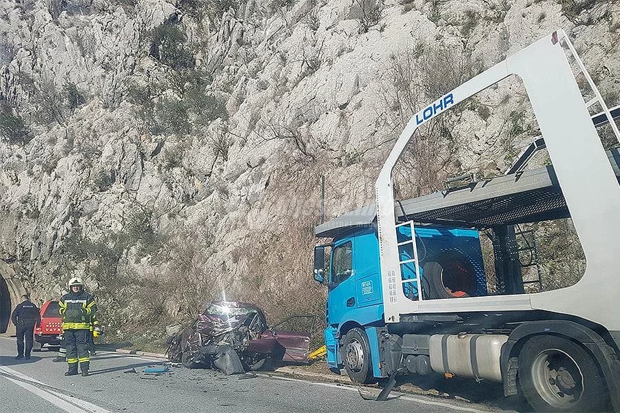 Sudar tri vozila između Mostara i Jablanice