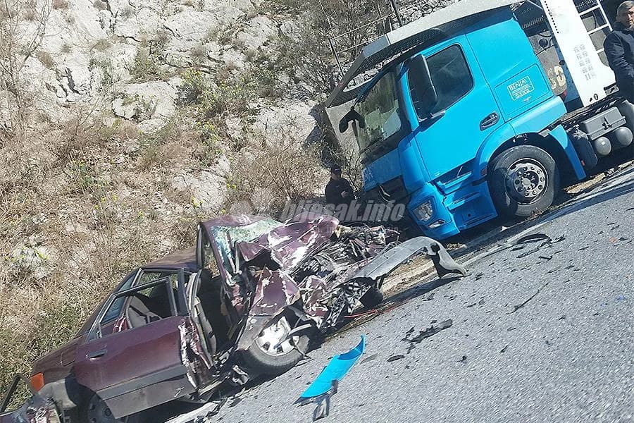 Sudar tri vozila između Mostara i Jablanice