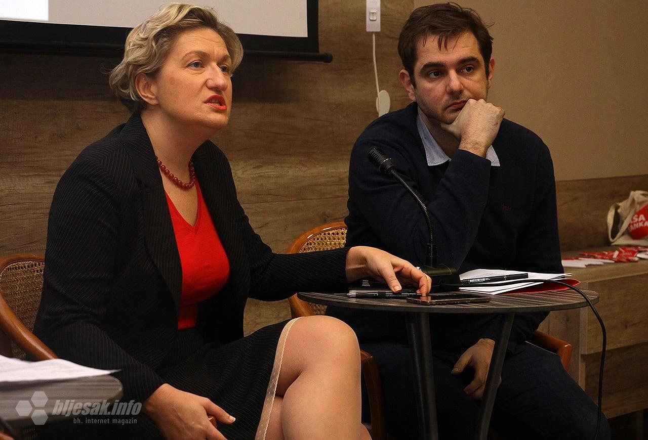 Tribina "Kako zdravlje" u organizaciji Naše stranke