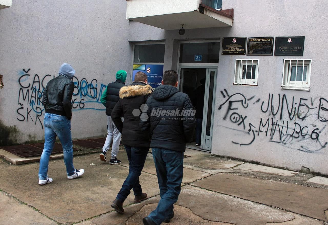 Radnici Presala ispred Uprave za inspekcijske poslove ŽZH