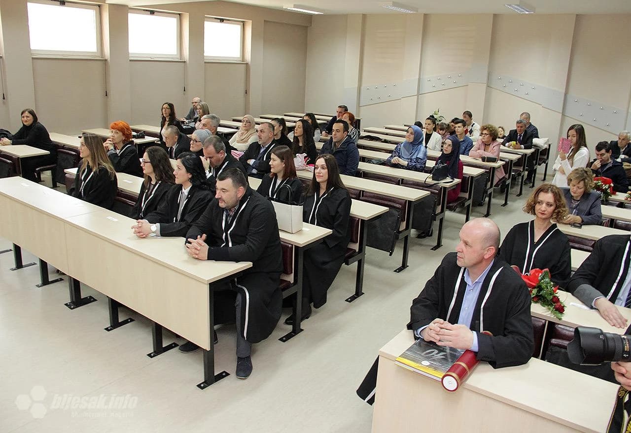 Detalj s promocije doktora znanosti na mostarskom Univerzitetu