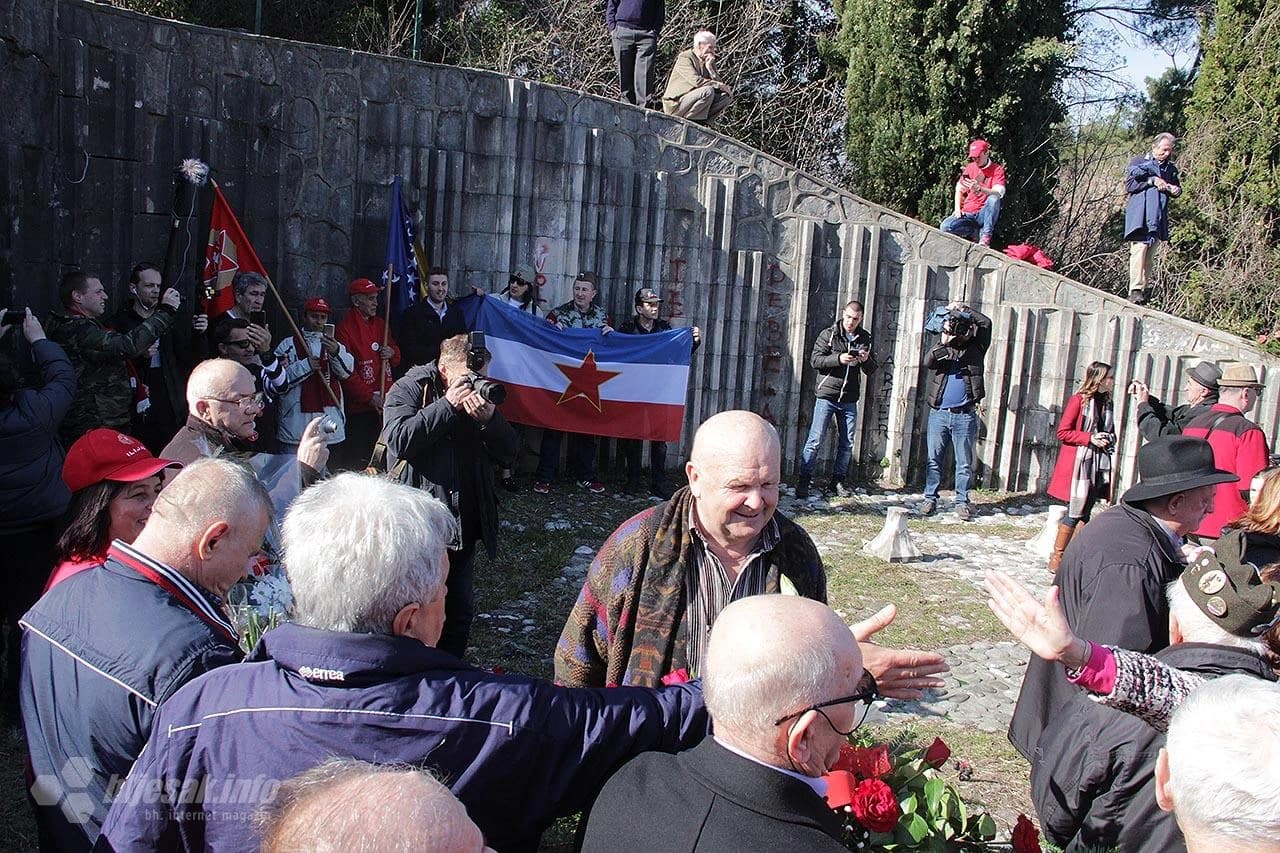Posjeta članova antifašističkih udruženja Partizanskom groblju