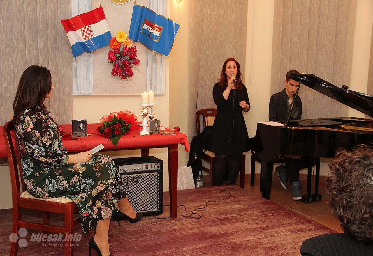 Večer ljubavne poezije uz Anitu Martinac