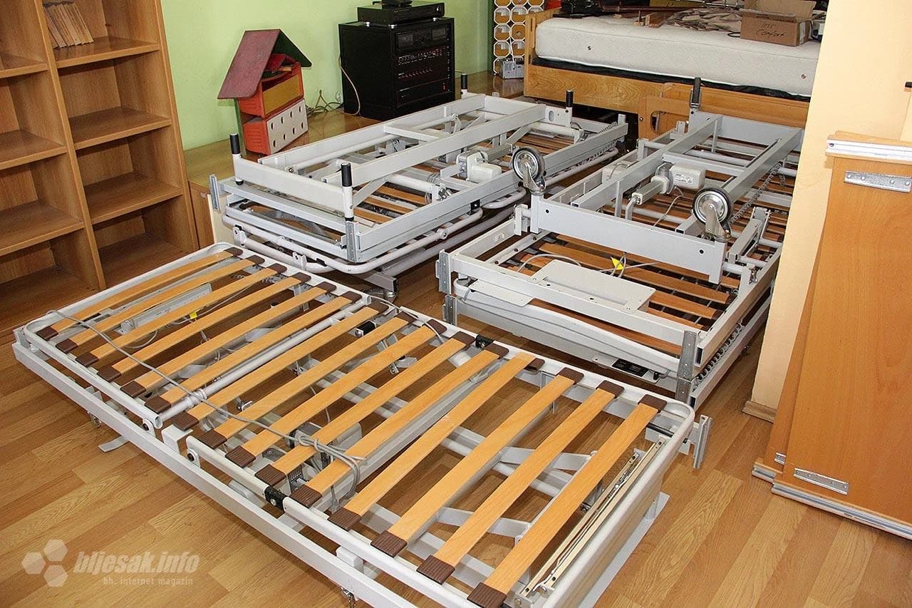 Uručena donacija kreveta i opreme Centru za stare i iznemogle osobe