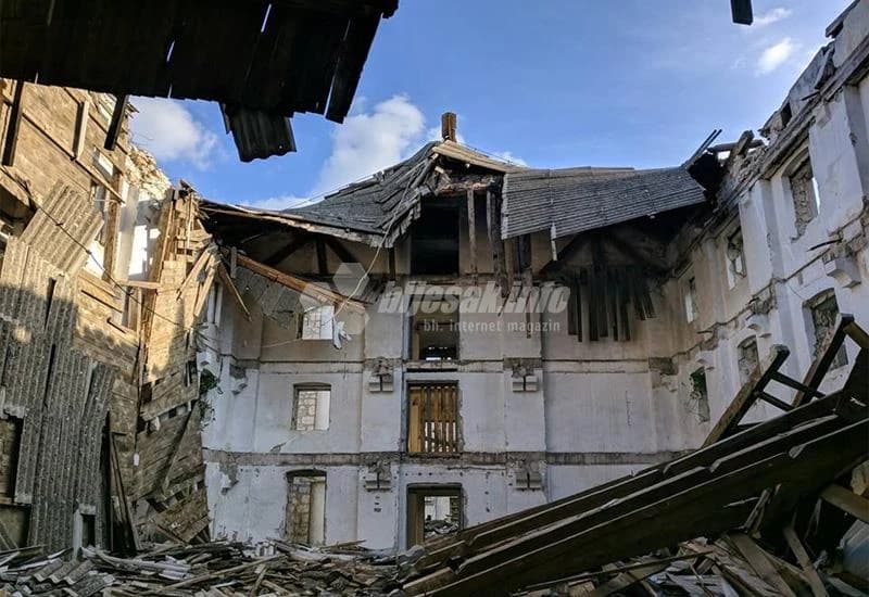 Oronula zgrada Duhanske stanice u Čapljini