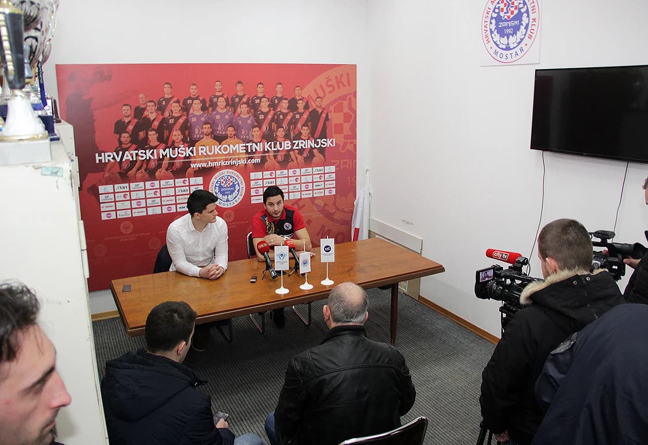 Konferencija je održana uoči dvomeča osmine finala Challenge Cupa