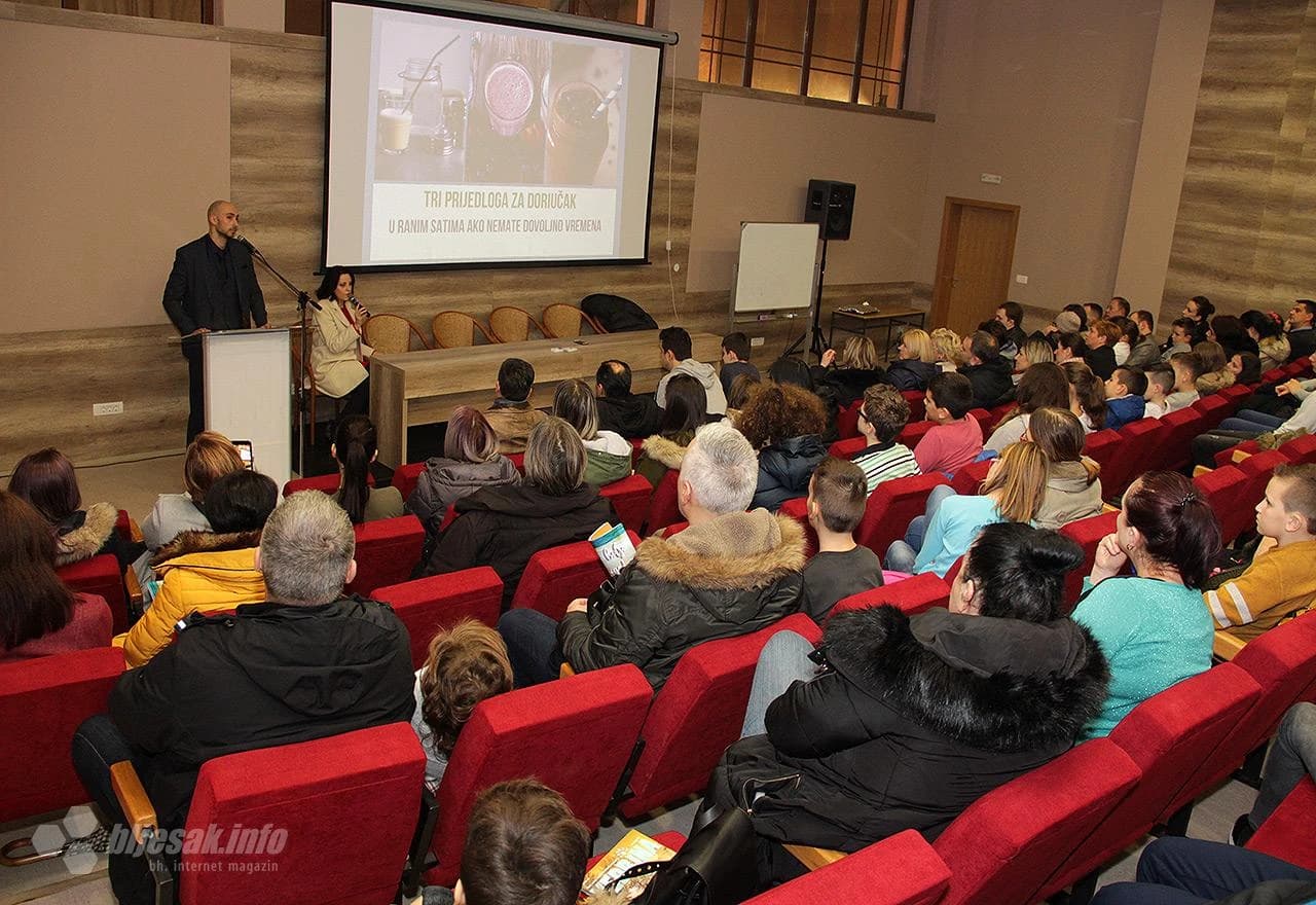 Predavanje je održao Apollonas Georgios Kapsalis, osobni trener i nutricionist iz Grčke 