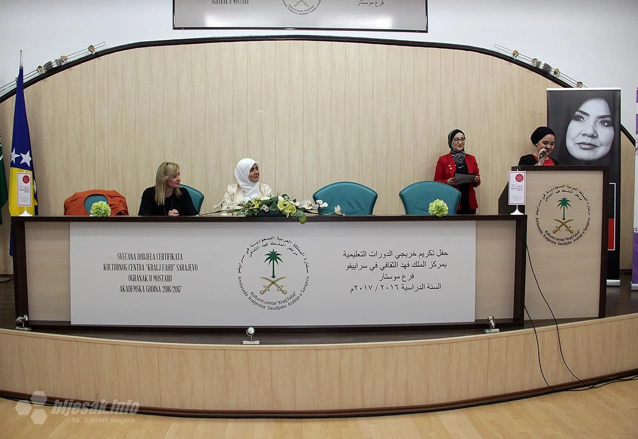 S promocije knjige 'Vruć krompir'